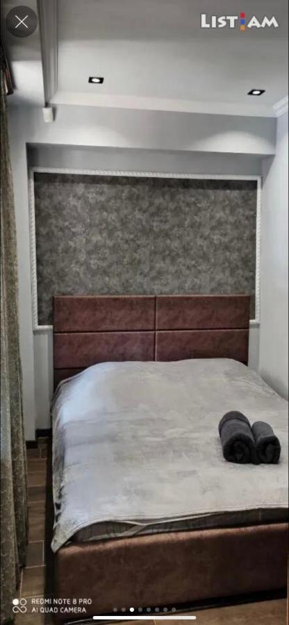 One Central Apartment Yerevan Bagian luar foto