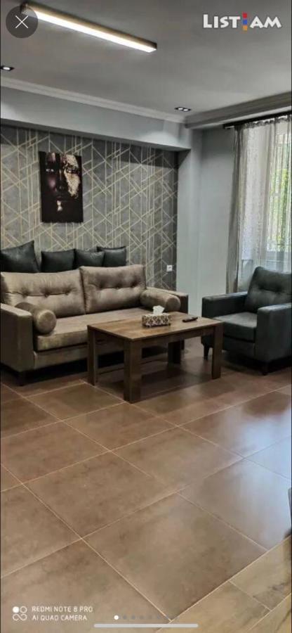 One Central Apartment Yerevan Bagian luar foto
