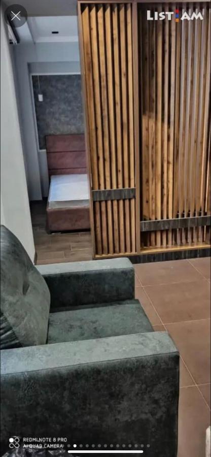 One Central Apartment Yerevan Bagian luar foto