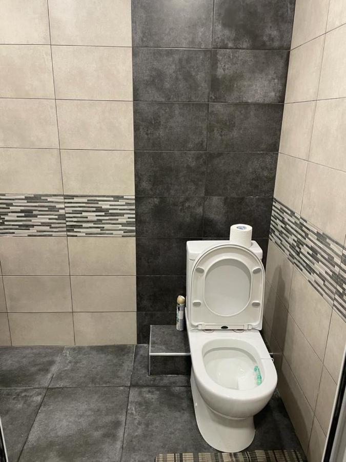One Central Apartment Yerevan Bagian luar foto
